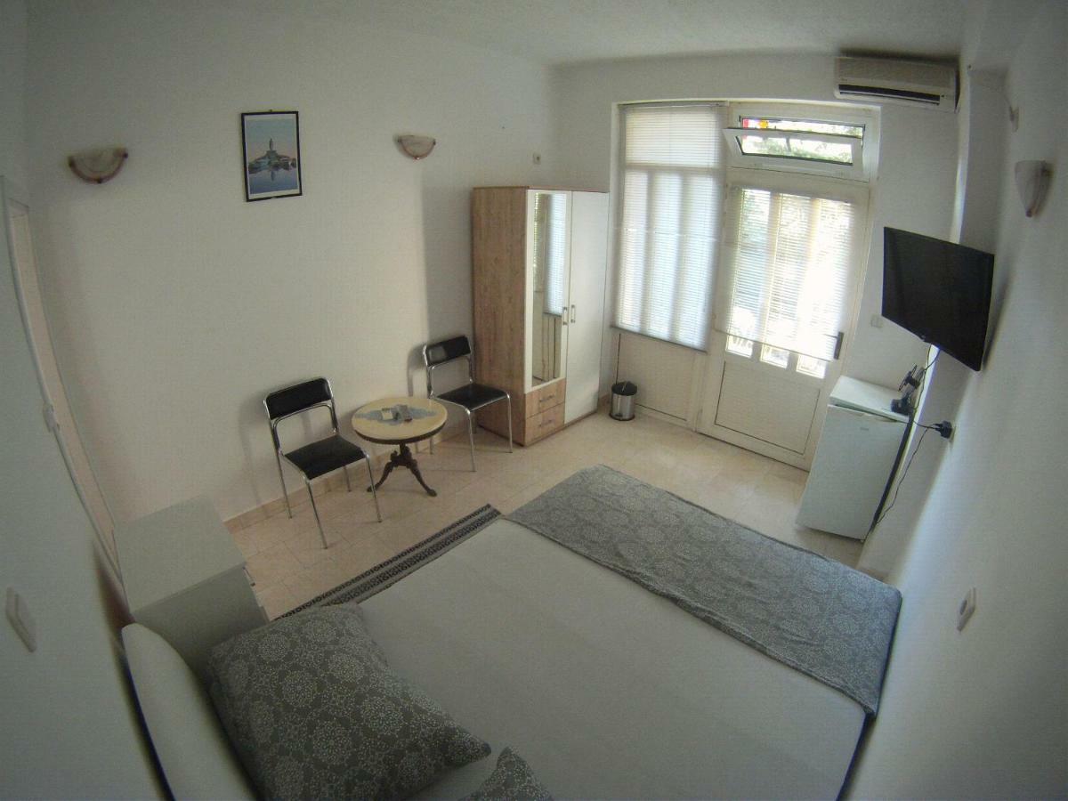 Salona Suite Εξωτερικό φωτογραφία